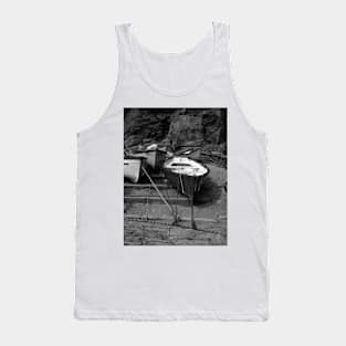 Lizard boats Tank Top